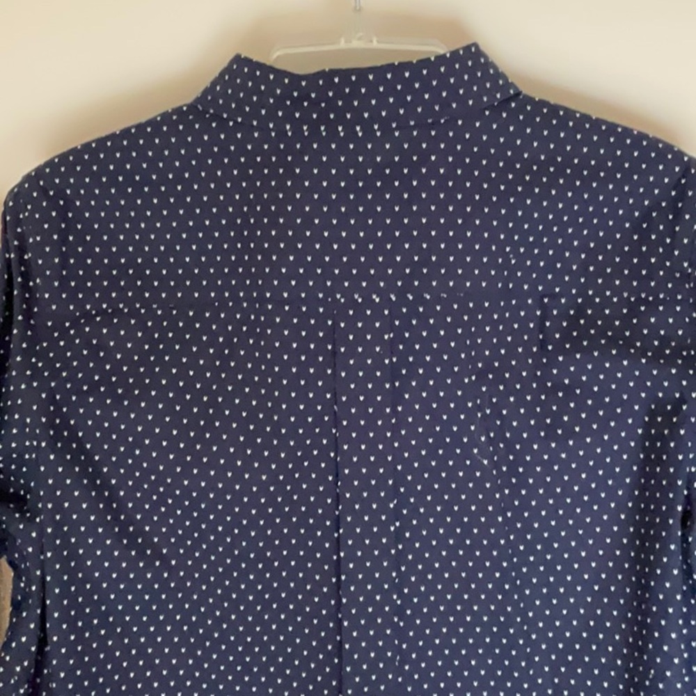LLBean navy women’s long sleeve wrinkle free shirt medium. - Picture 5 of 5
